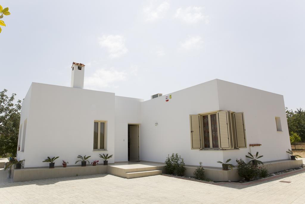 Eliofos Luxury Villa Polis Exterior foto